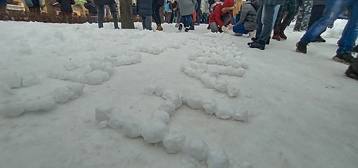 Slogan Free Navalny made of snowballs